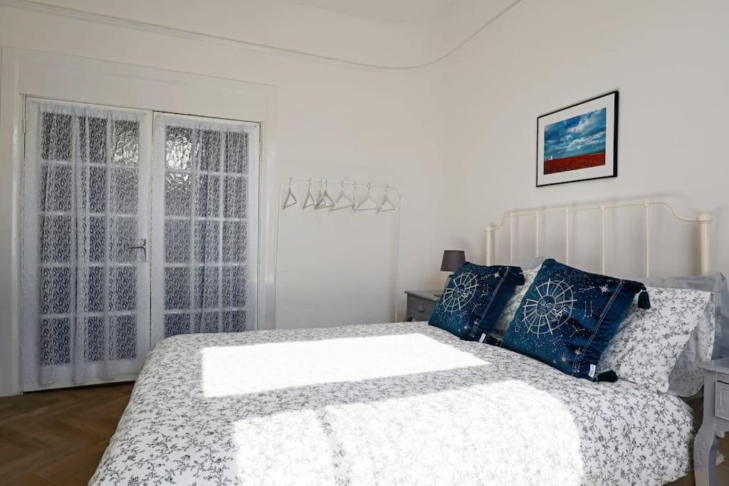4 Bed Home 3 Mins From Harbour + Sandy Beach フォークストン エクステリア 写真